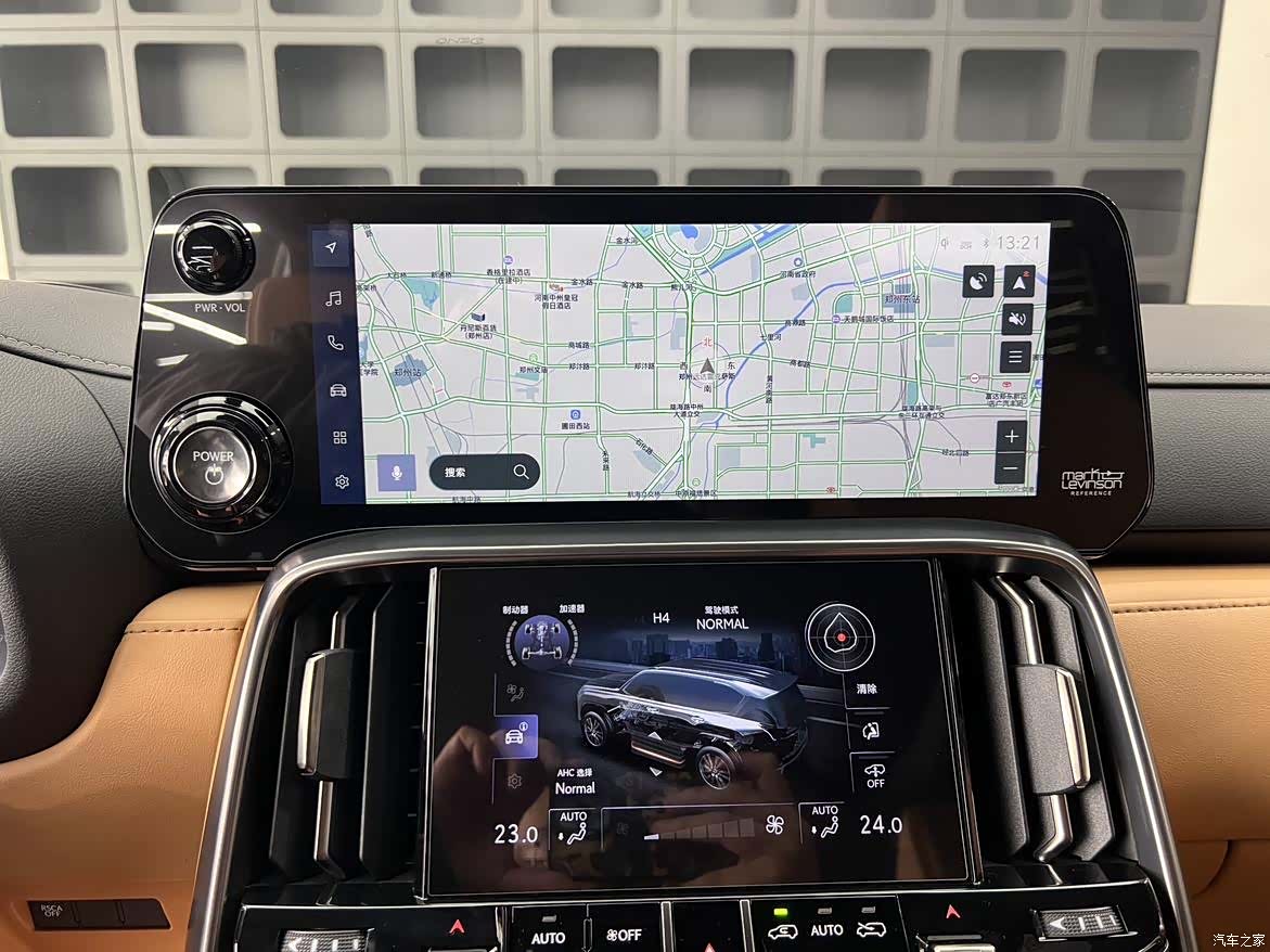 Lexus LX, 2025 20