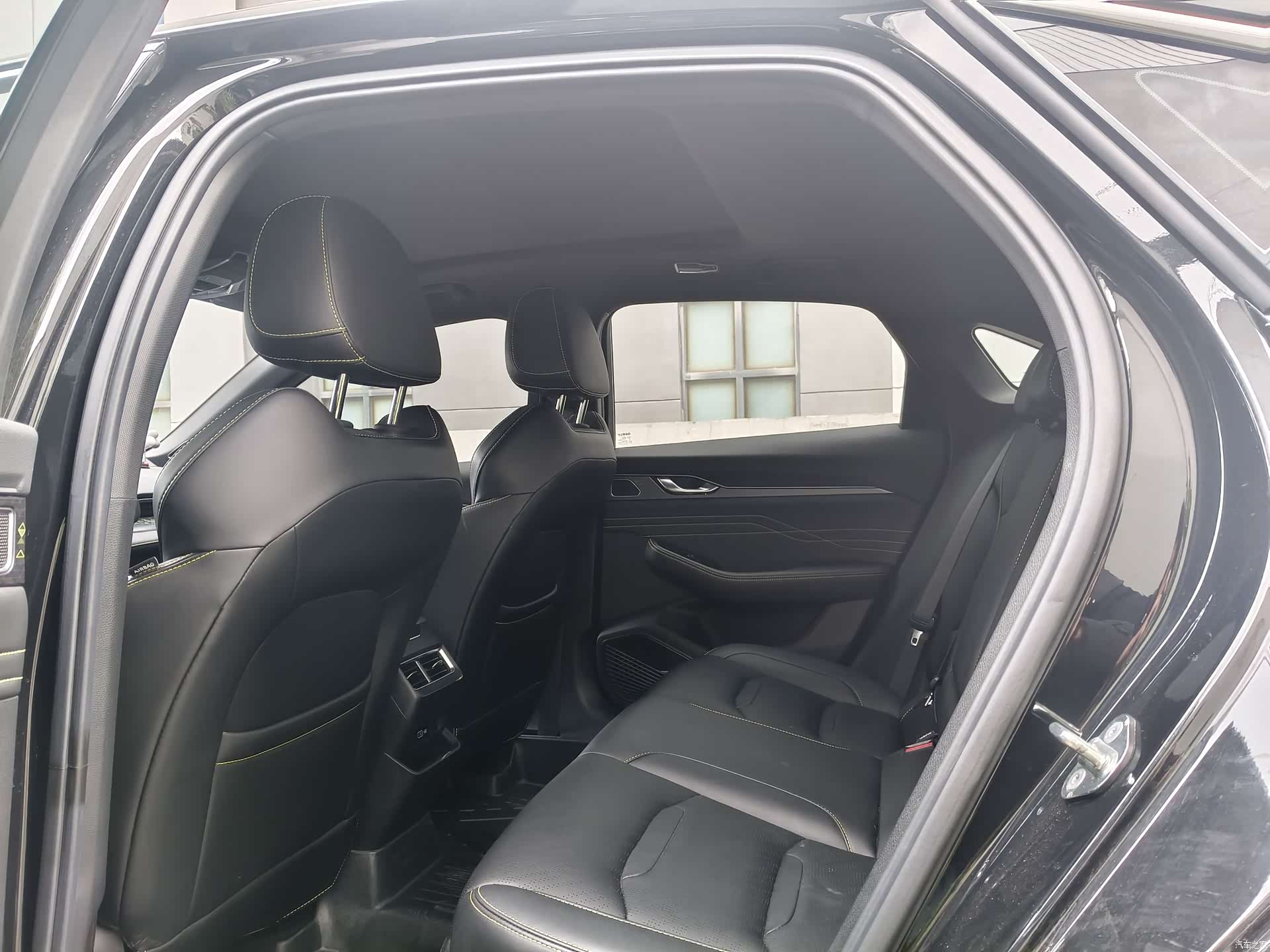 Geely Preface, 2023 15