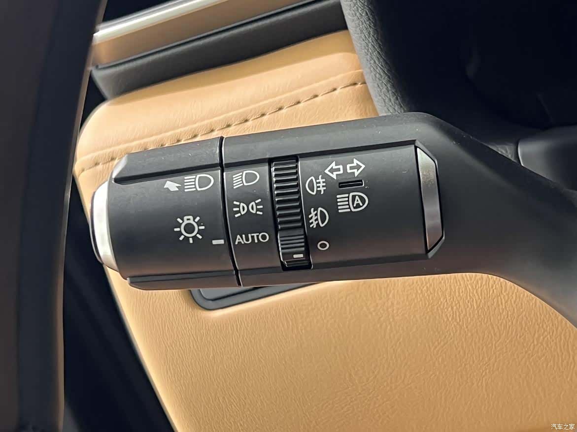 Lexus LX, 2025 19