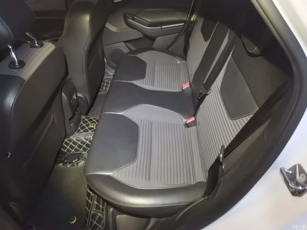 Ford Focus, 2016 17