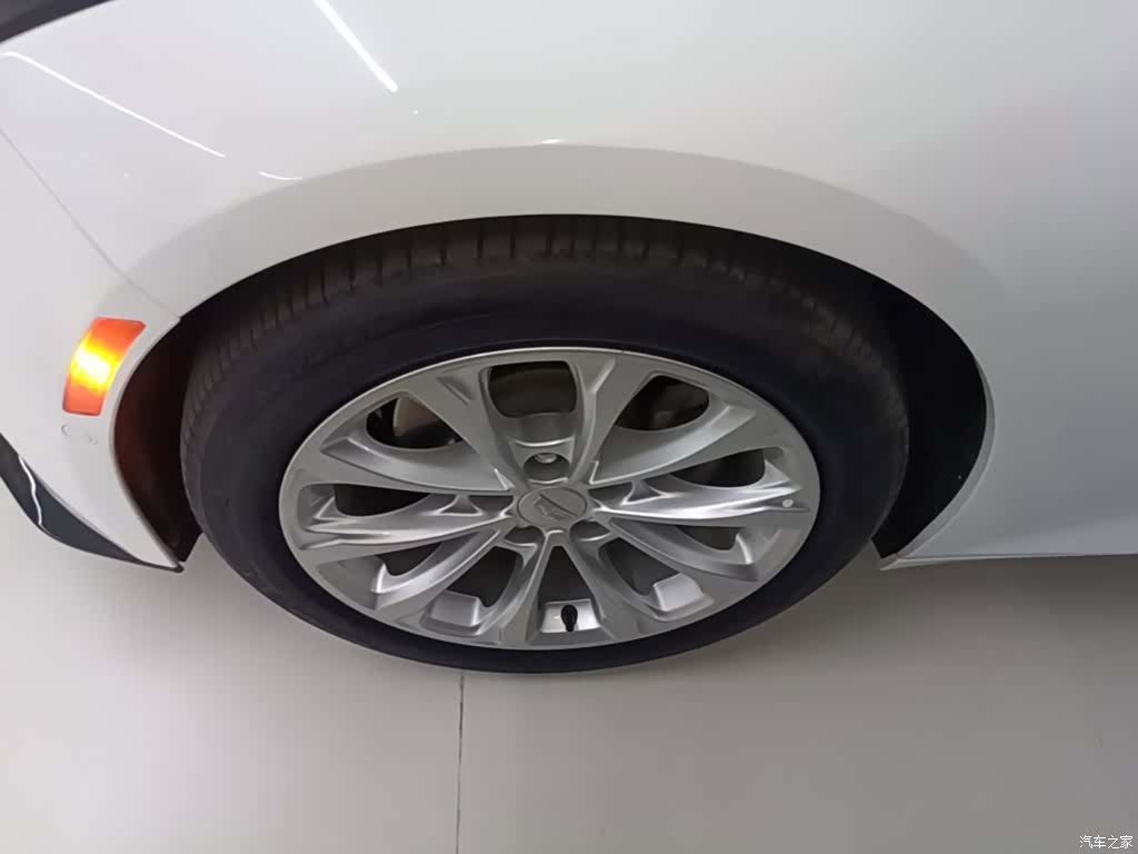 Cadillac CT5, 2023 23