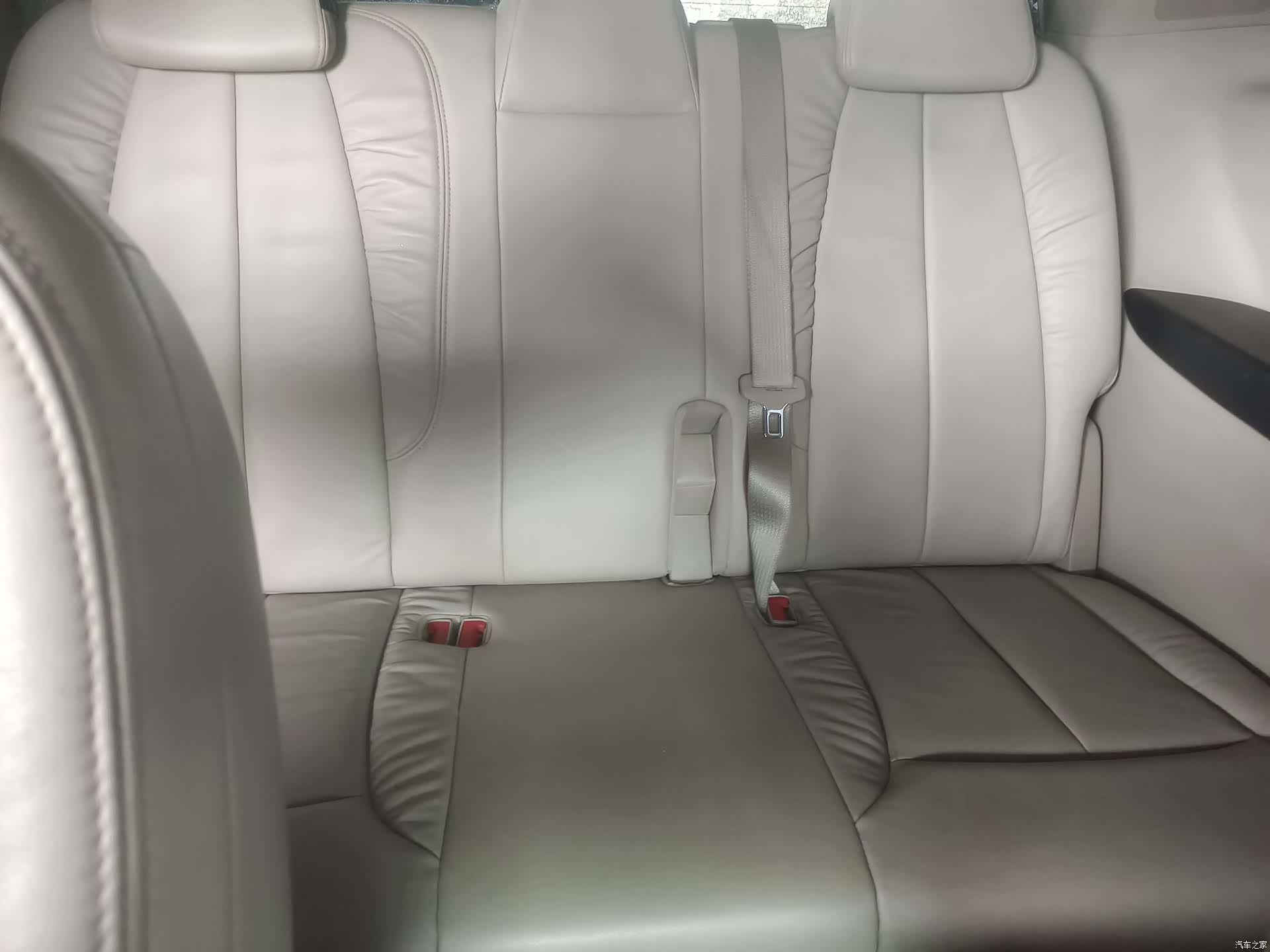 Buick GL8, 2017 16