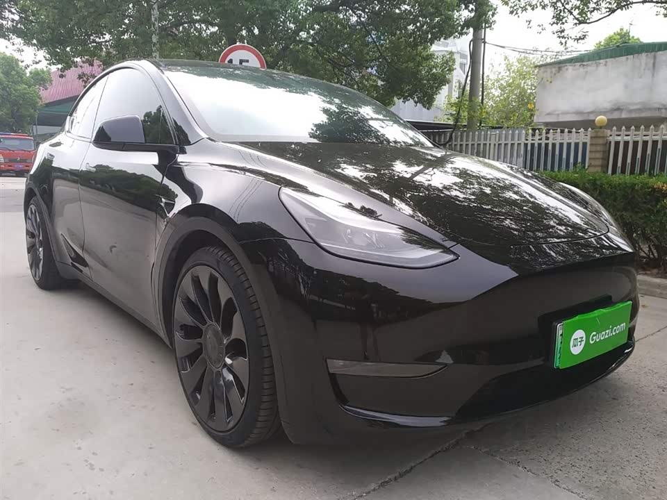 Tesla Model Y Tesla Model Y