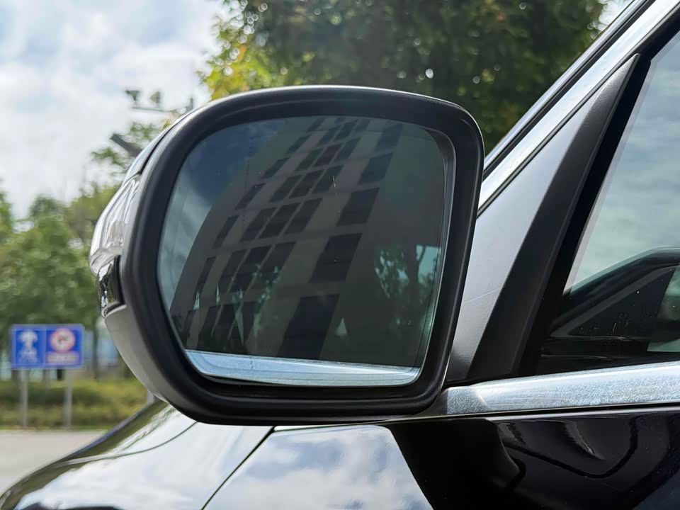 Mercedes-Benz GLC Mercedes-Benz GLC