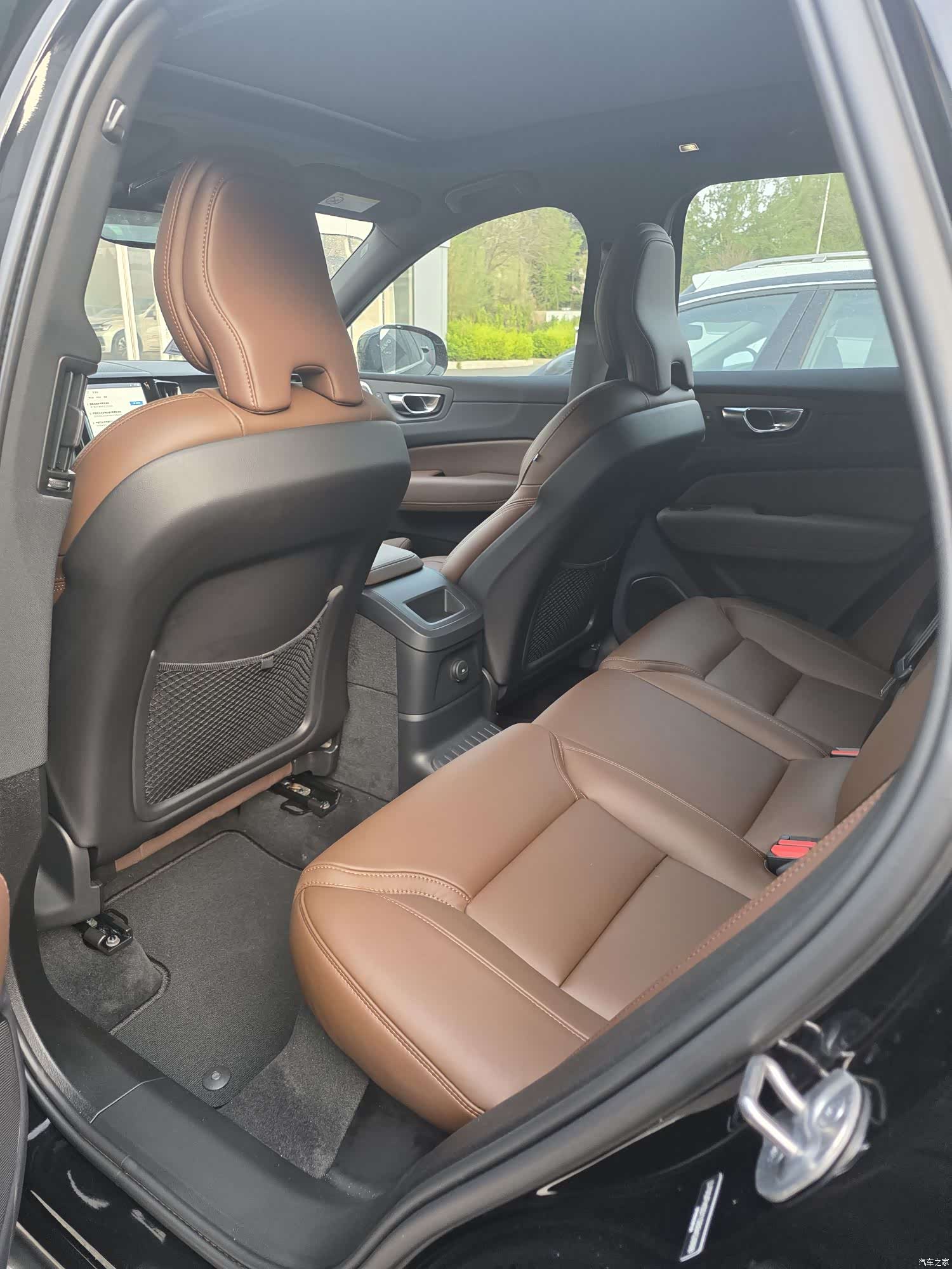 Volvo XC60, 2024 8
