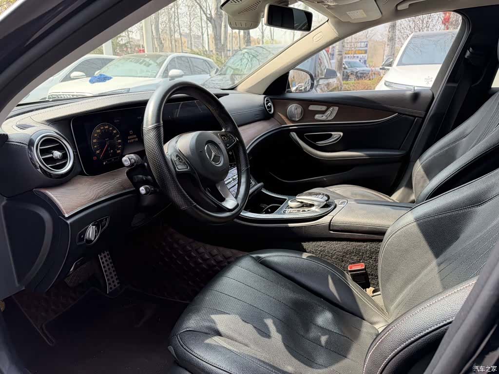 Mercedes-Benz E-Class, 2017 4