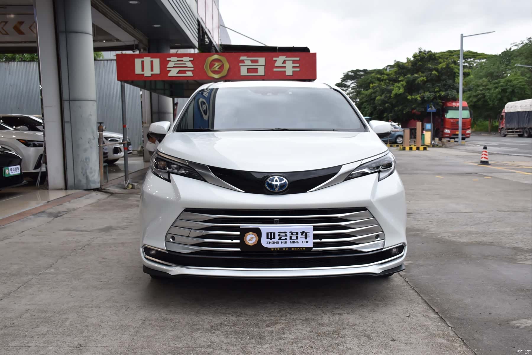 Toyota Sienna, 2022 2