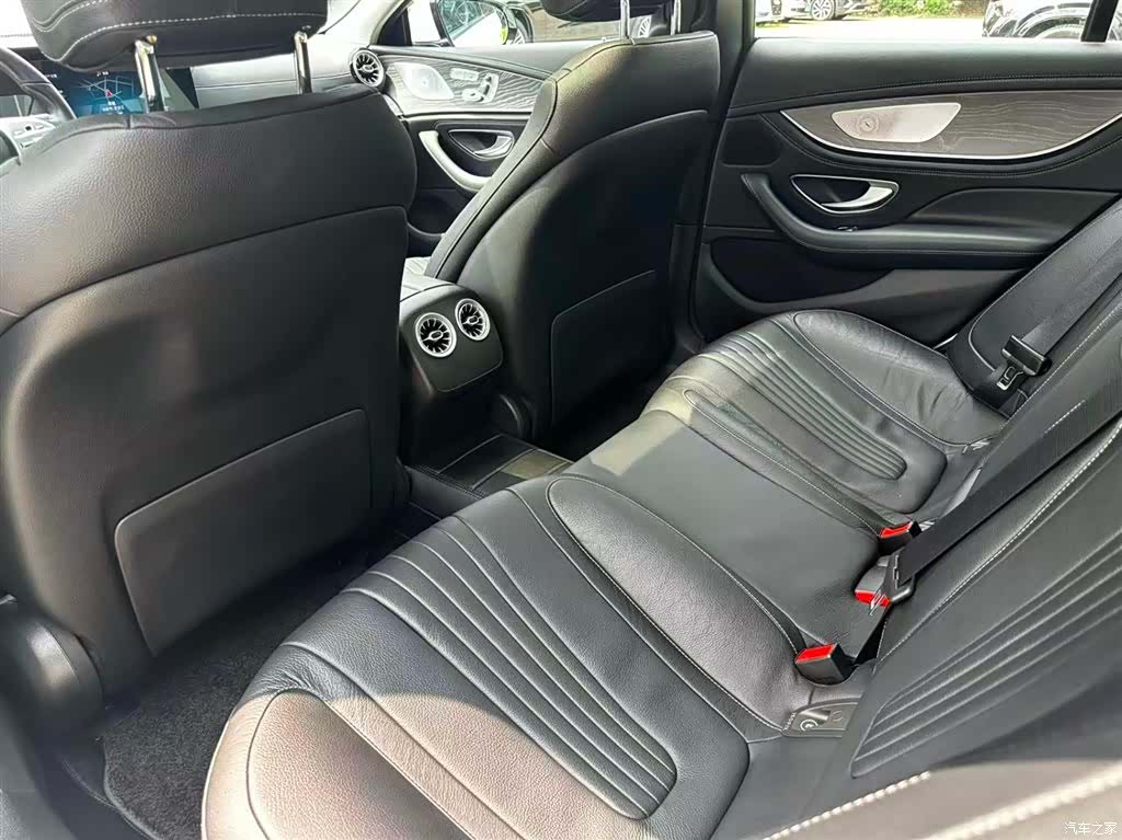 Mercedes-Benz CLS, 2021 18
