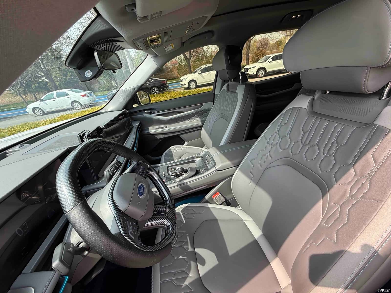 Ford Edge L, 2023 10