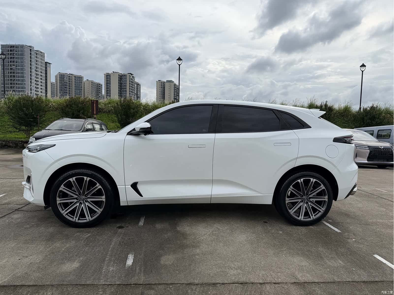 Changan UNI-K, 2022 6