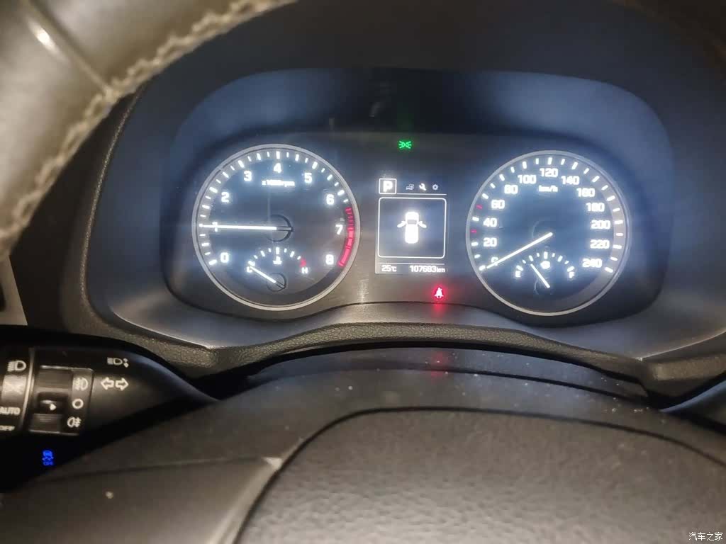 Hyundai Tucson, 2015 12