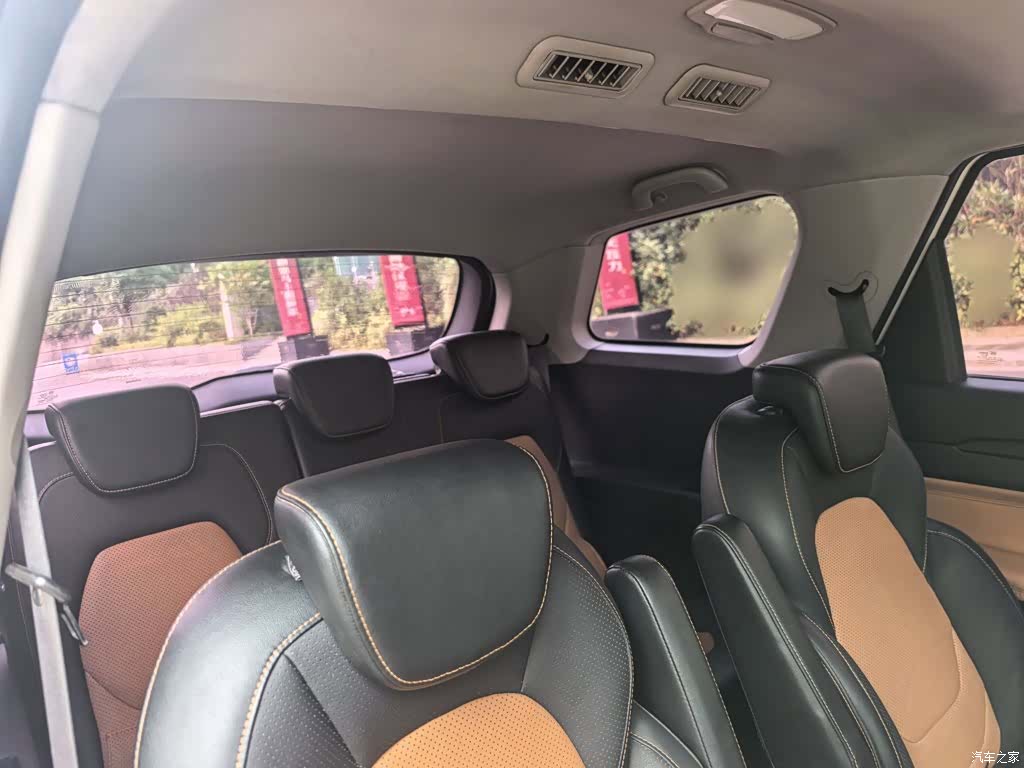 Wuling Hongguang, 2017 6