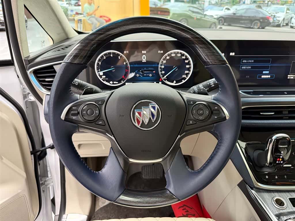 Buick GL8, 2022 10