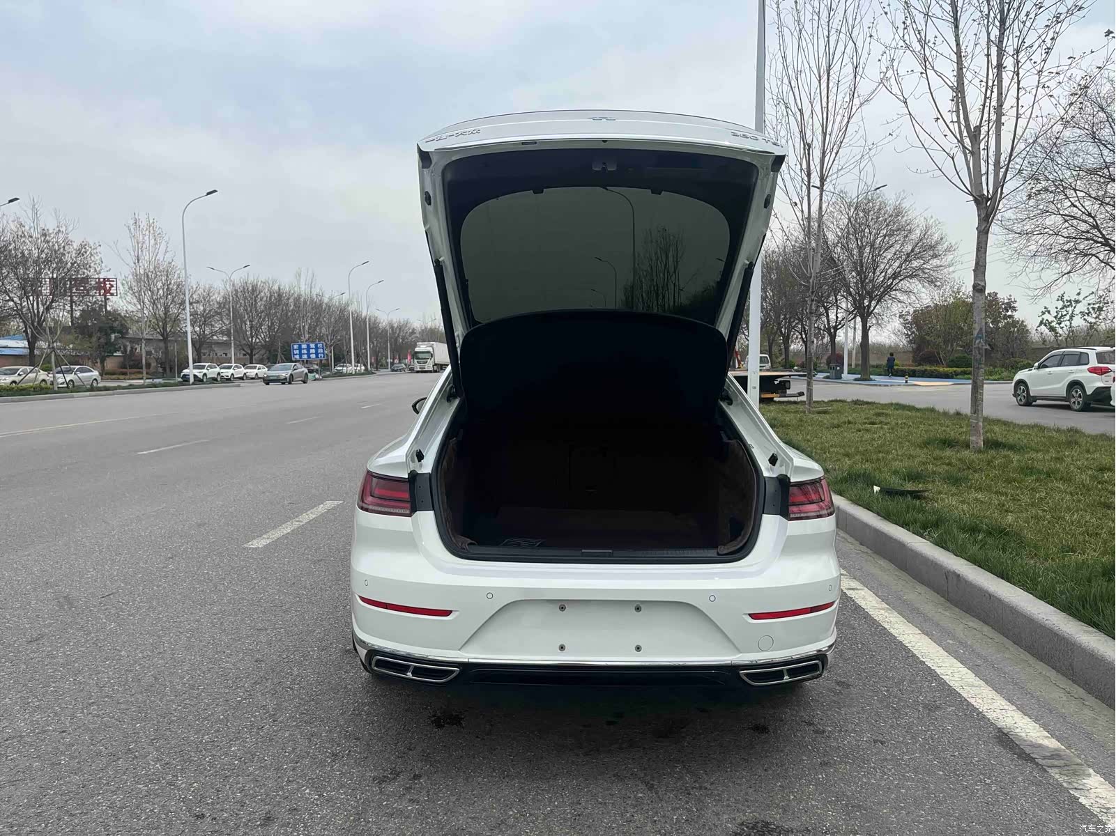 Volkswagen CC, 2022 18