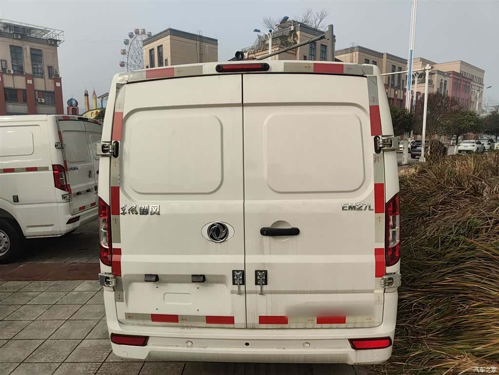 DongFeng EM27, 2025 6