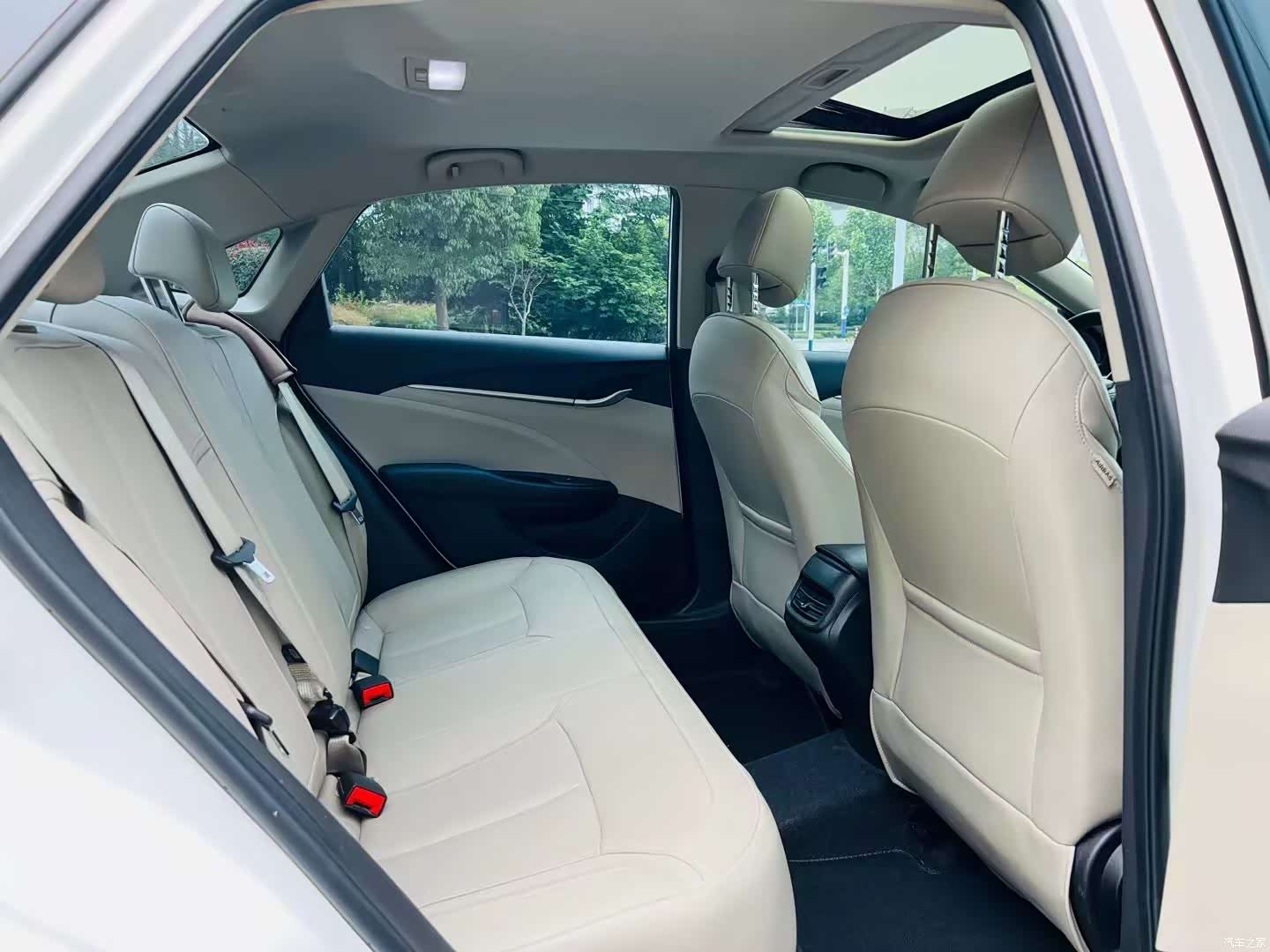 Buick V, 2018 все фото