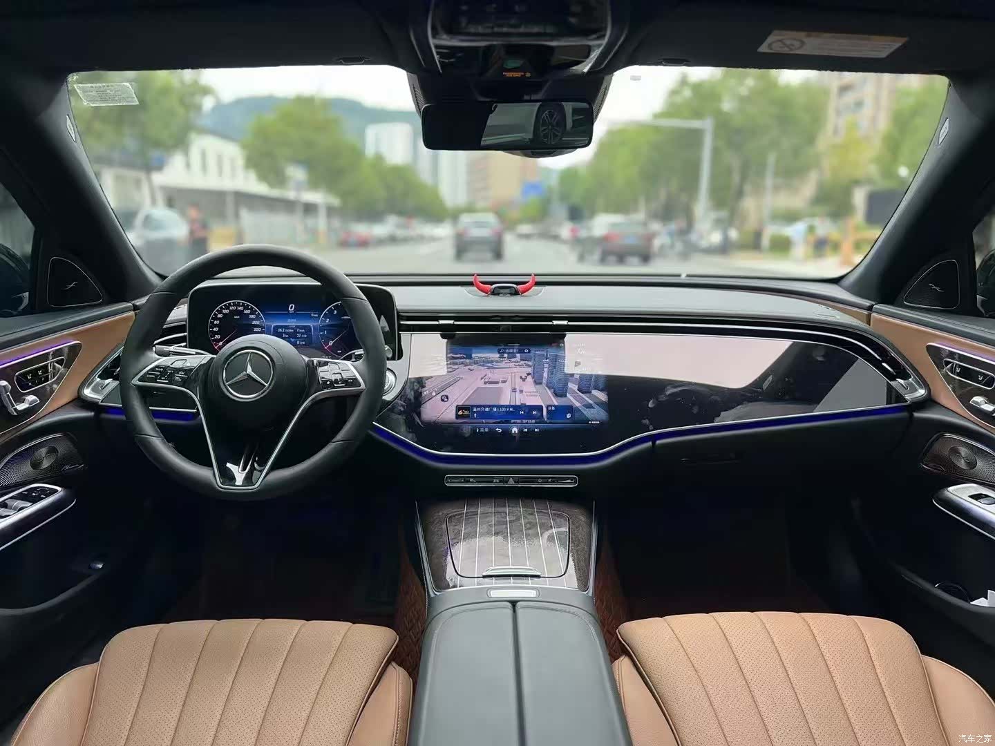 Mercedes-Benz E-Class, 2024 все фото