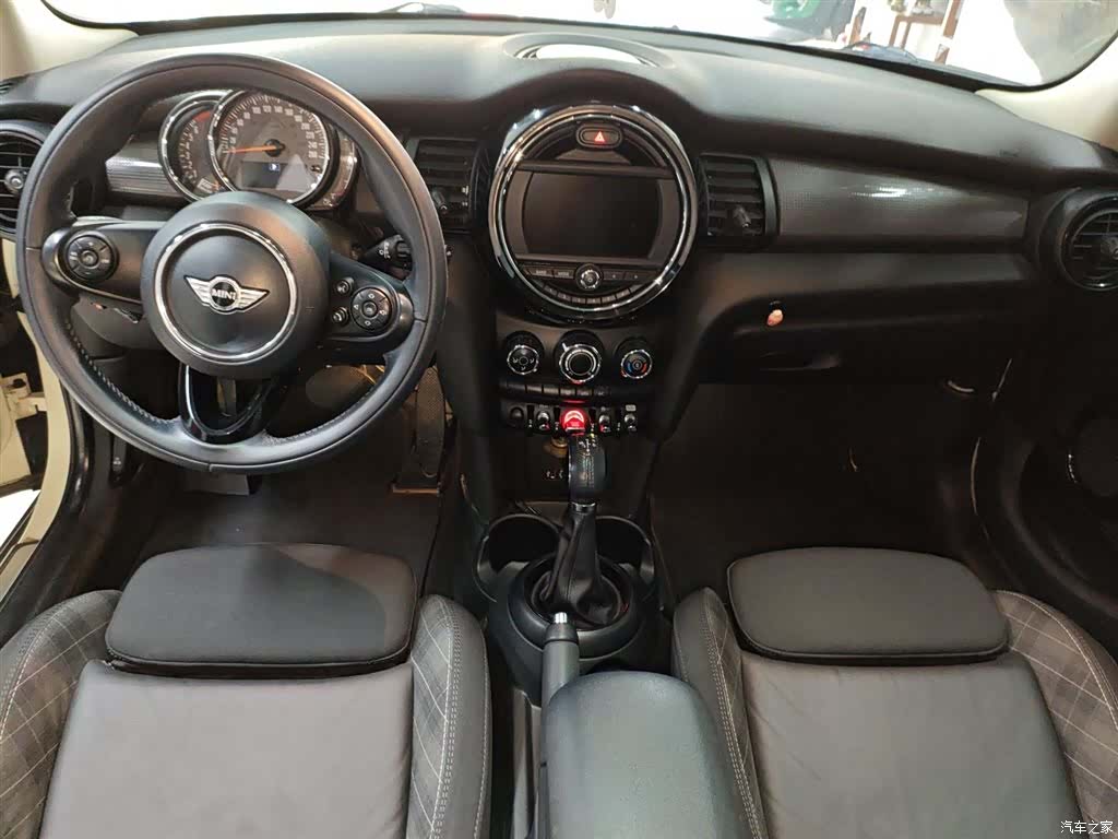 Mini Cooper, 2018 12