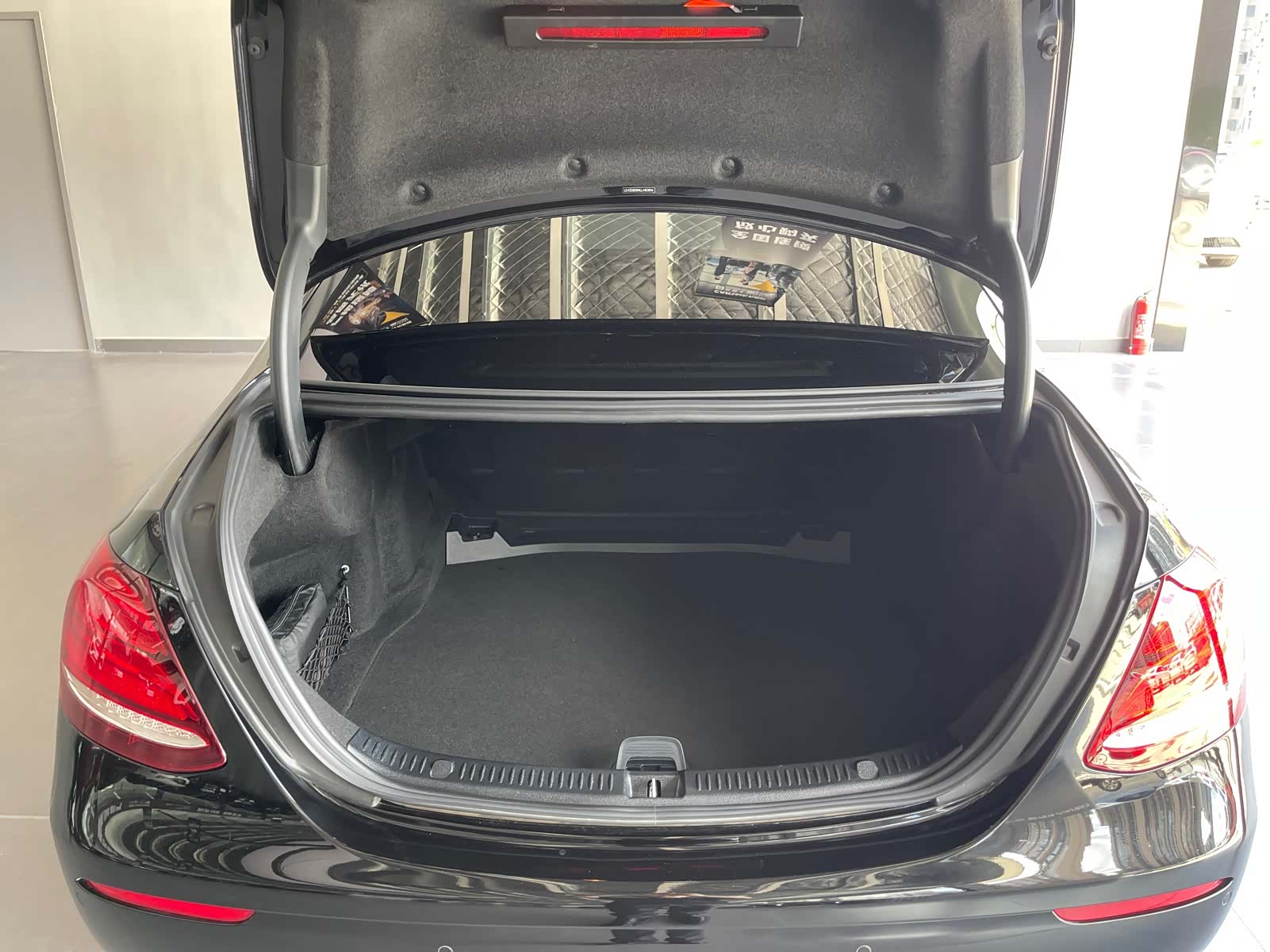 Mercedes-Benz E-Class, 2020 19