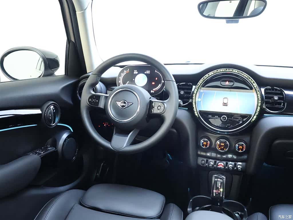 Mini Cooper, 2023 14
