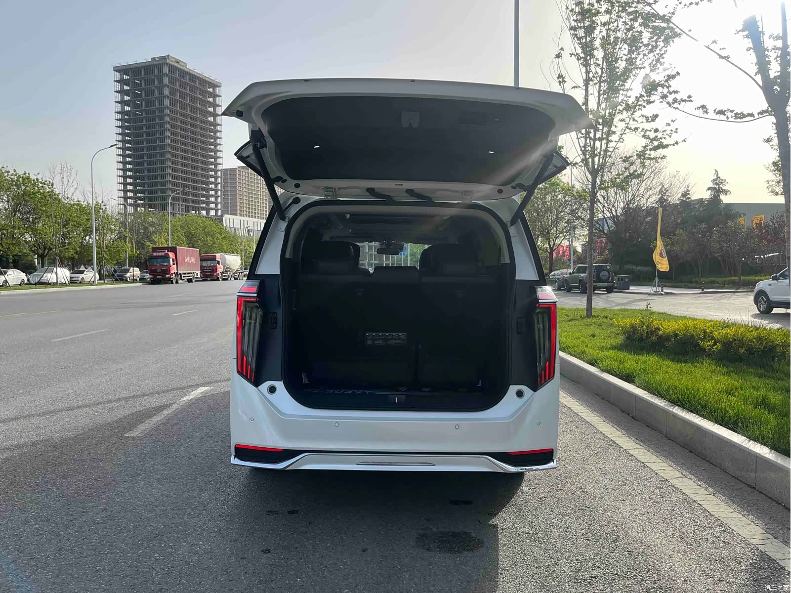 Trumpchi M8, 2025 18