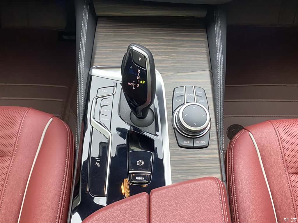 BMW 5 Series, 2022 20