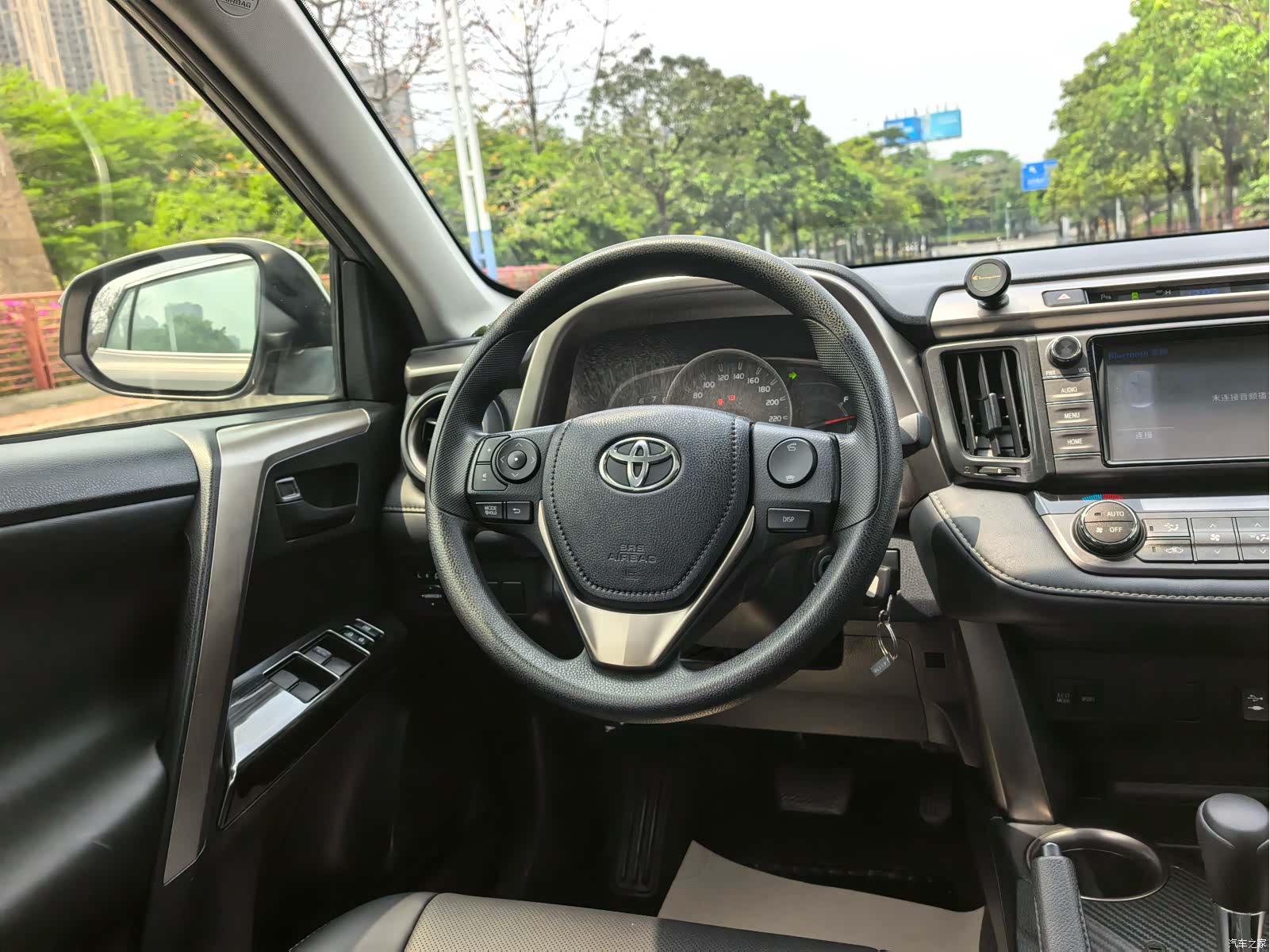 Toyota RAV4, 2016 7