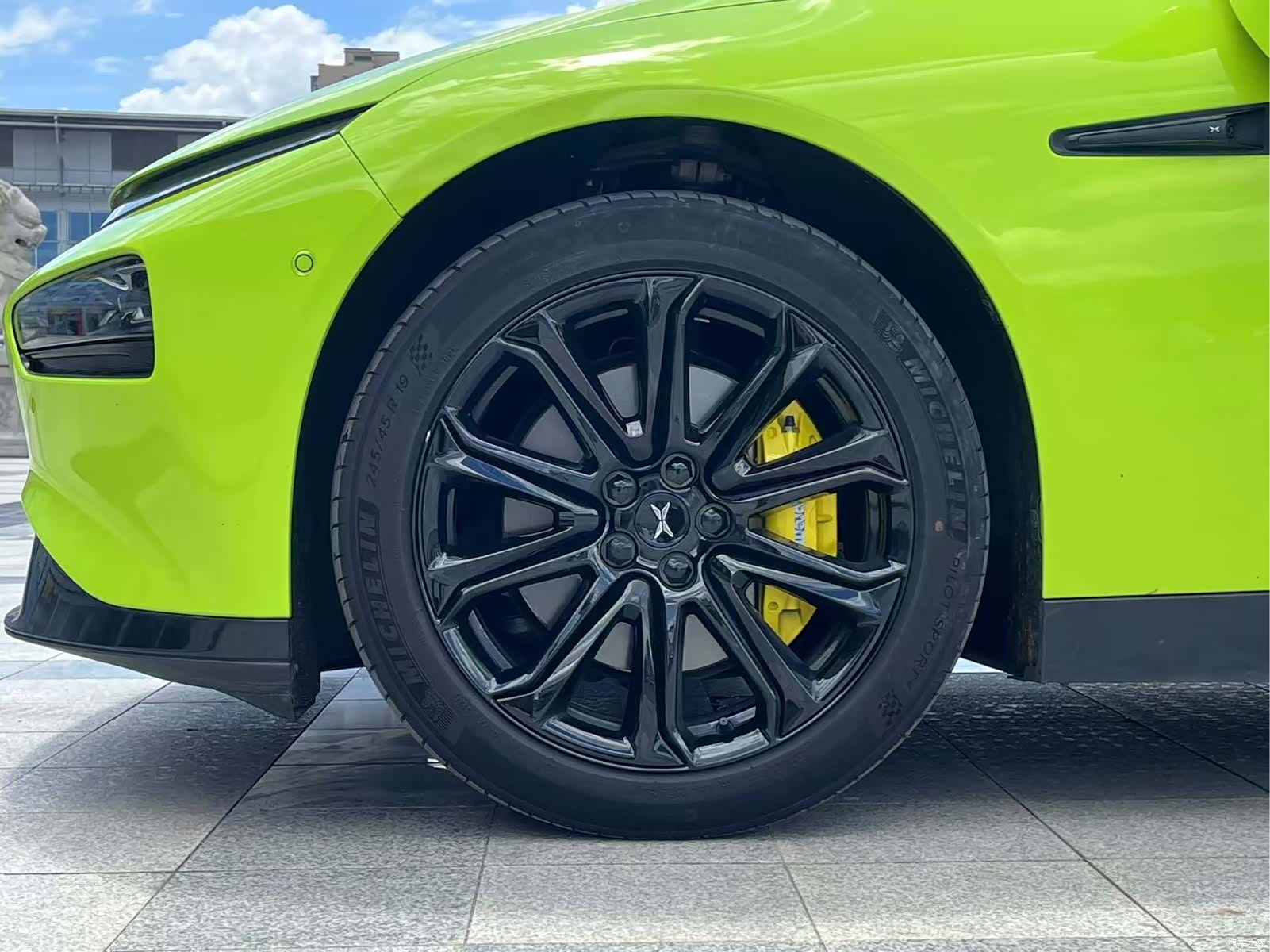 Xpeng P7, 2022 12
