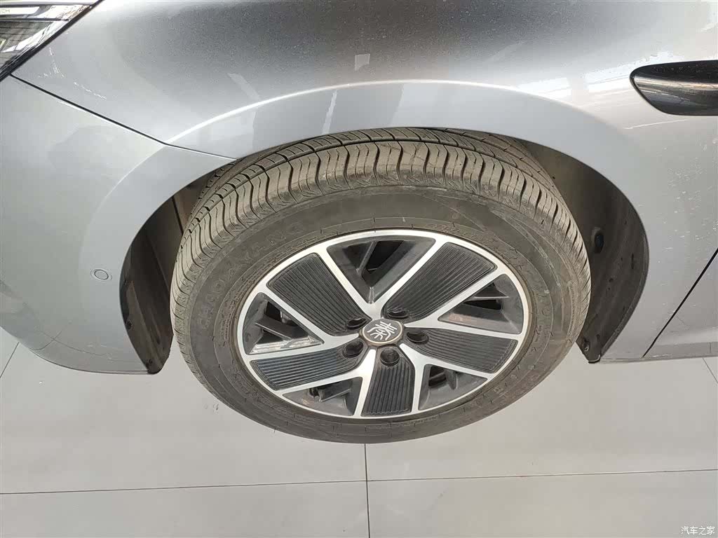 BYD Qin, 2025 23