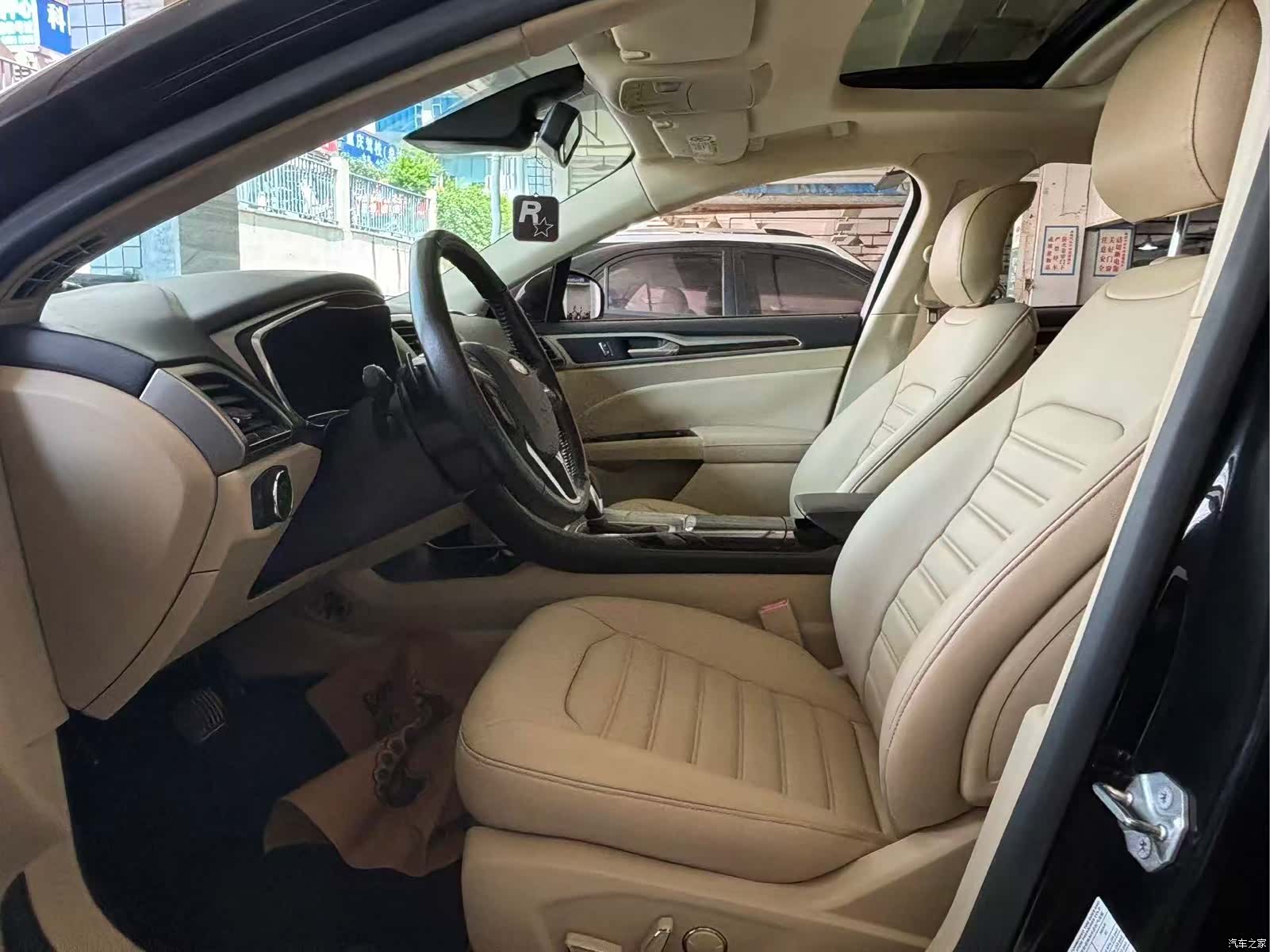 Ford Mondeo, 2013 9