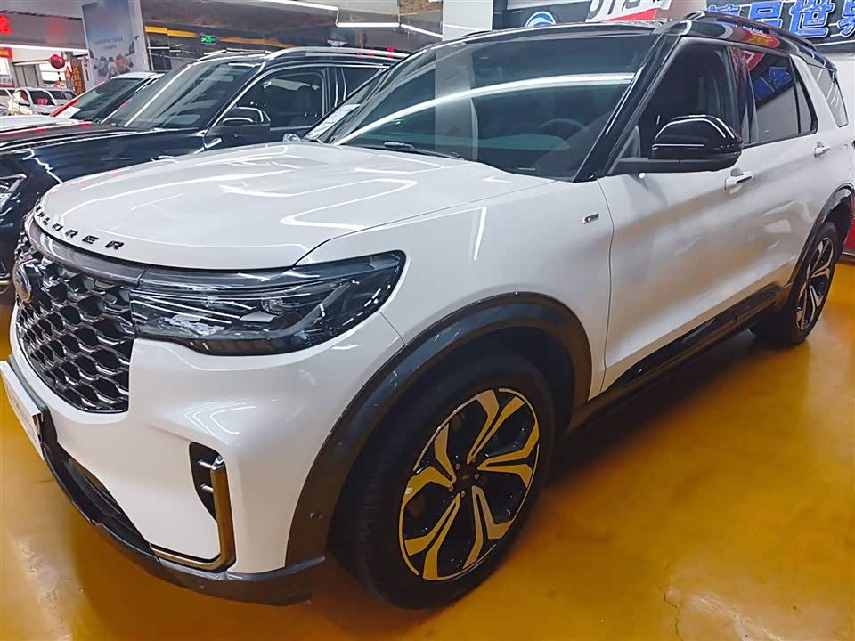 Ford Explorer Ford Explorer