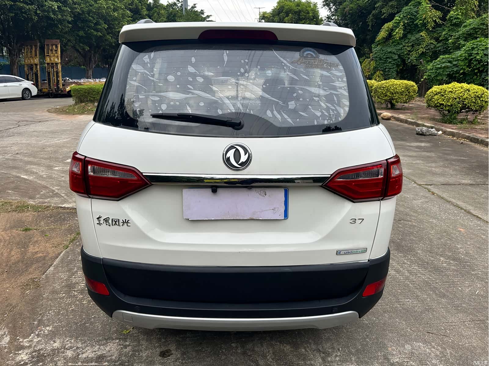 DongFeng 370, 2016 4