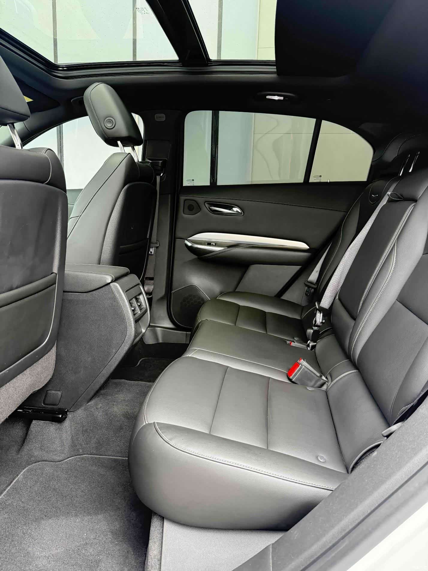 Cadillac XT4, 2019 6