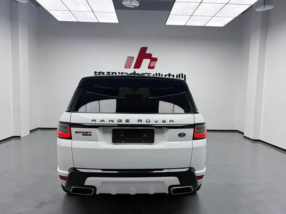 Land Rover Range Rover Sport Land Rover Range Rover Sport