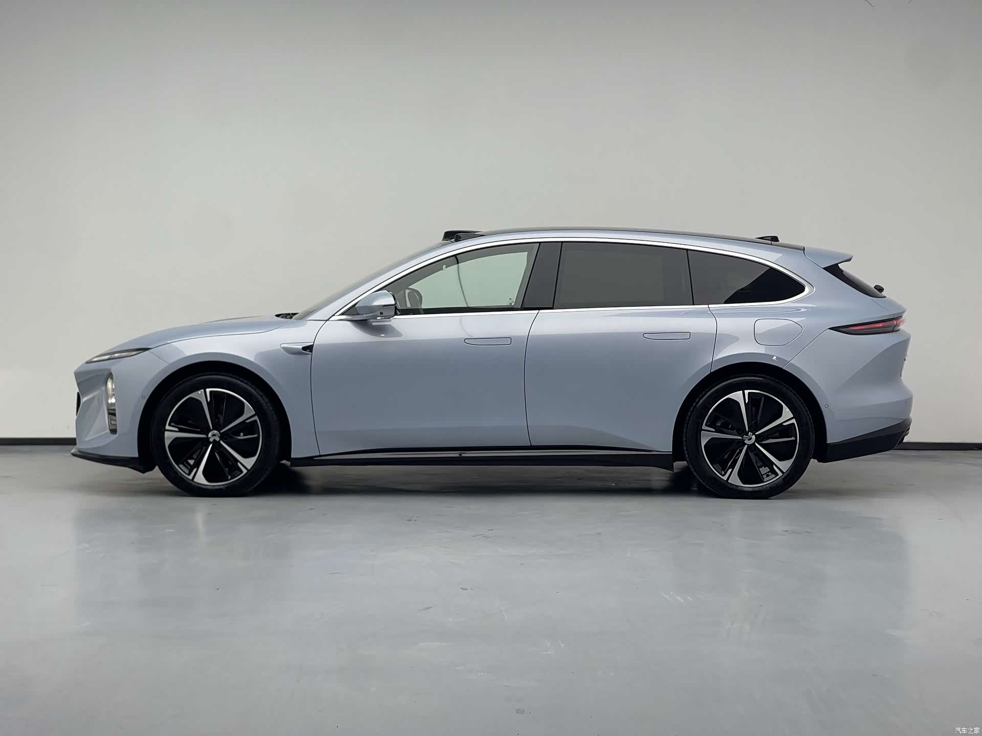 NIO ET5, 2025 13