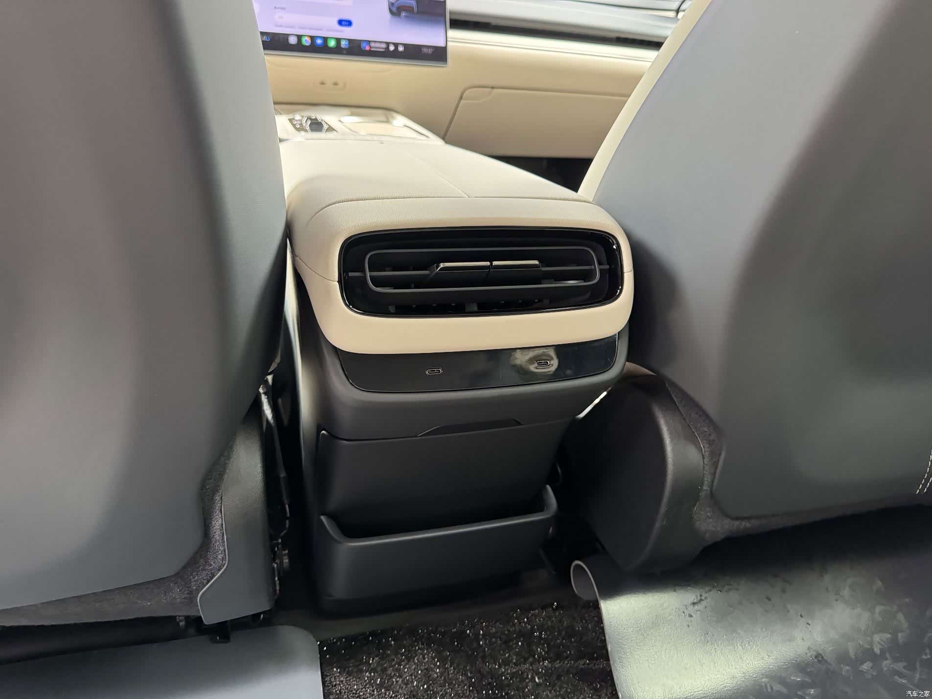 Xiaomi SU7, 2025 26