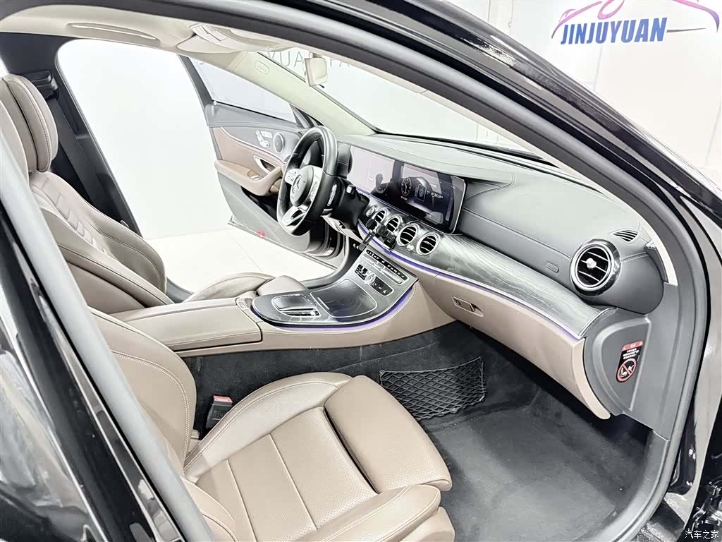 Mercedes-Benz E-Class, 2019 17
