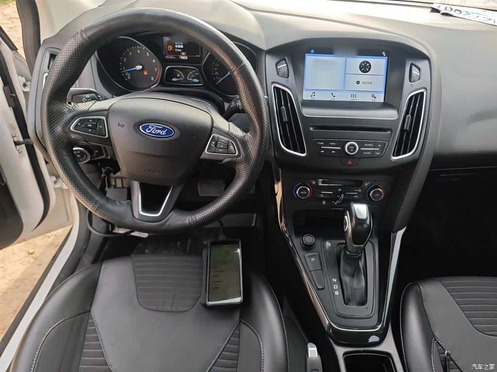 Ford Focus, 2016 6