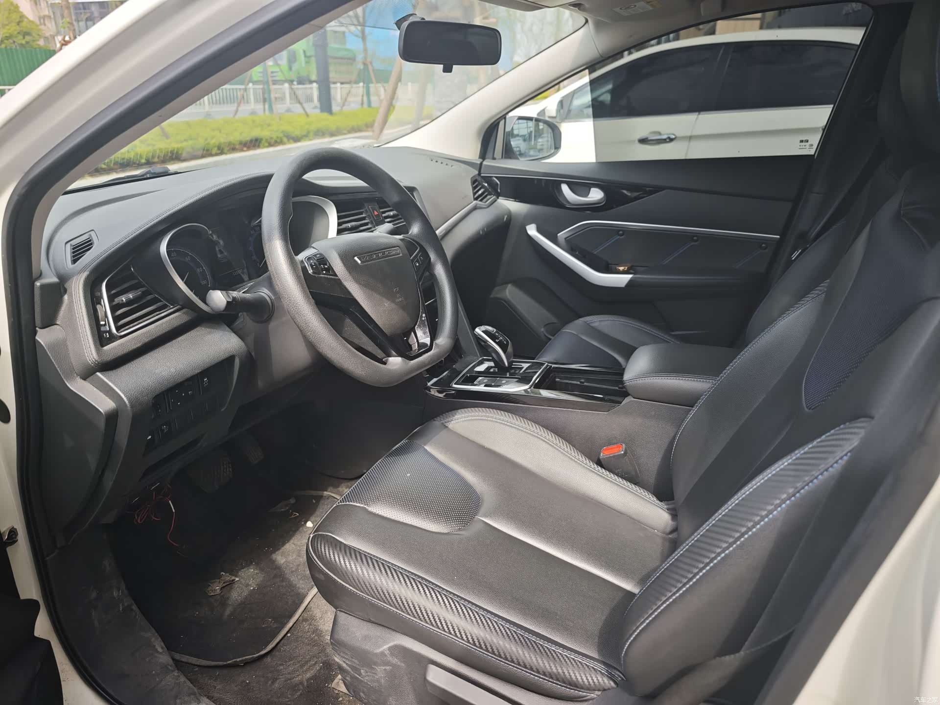 Nissan D60EV, 2022 7