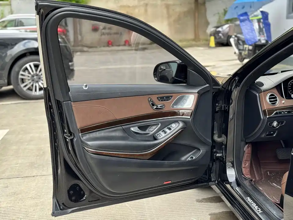 Mercedes-Benz Maybach S-class