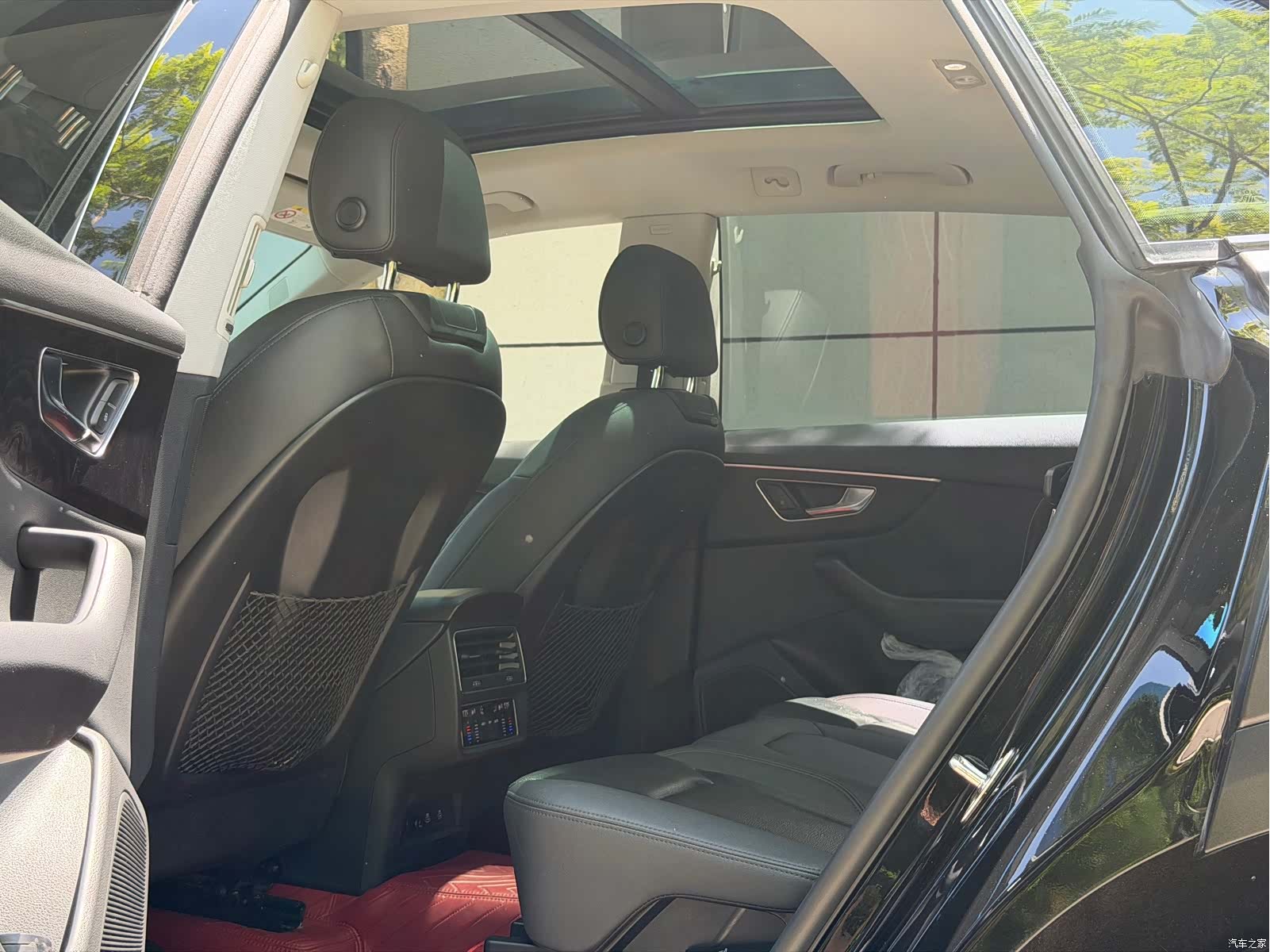 Audi Q8, 2022 13