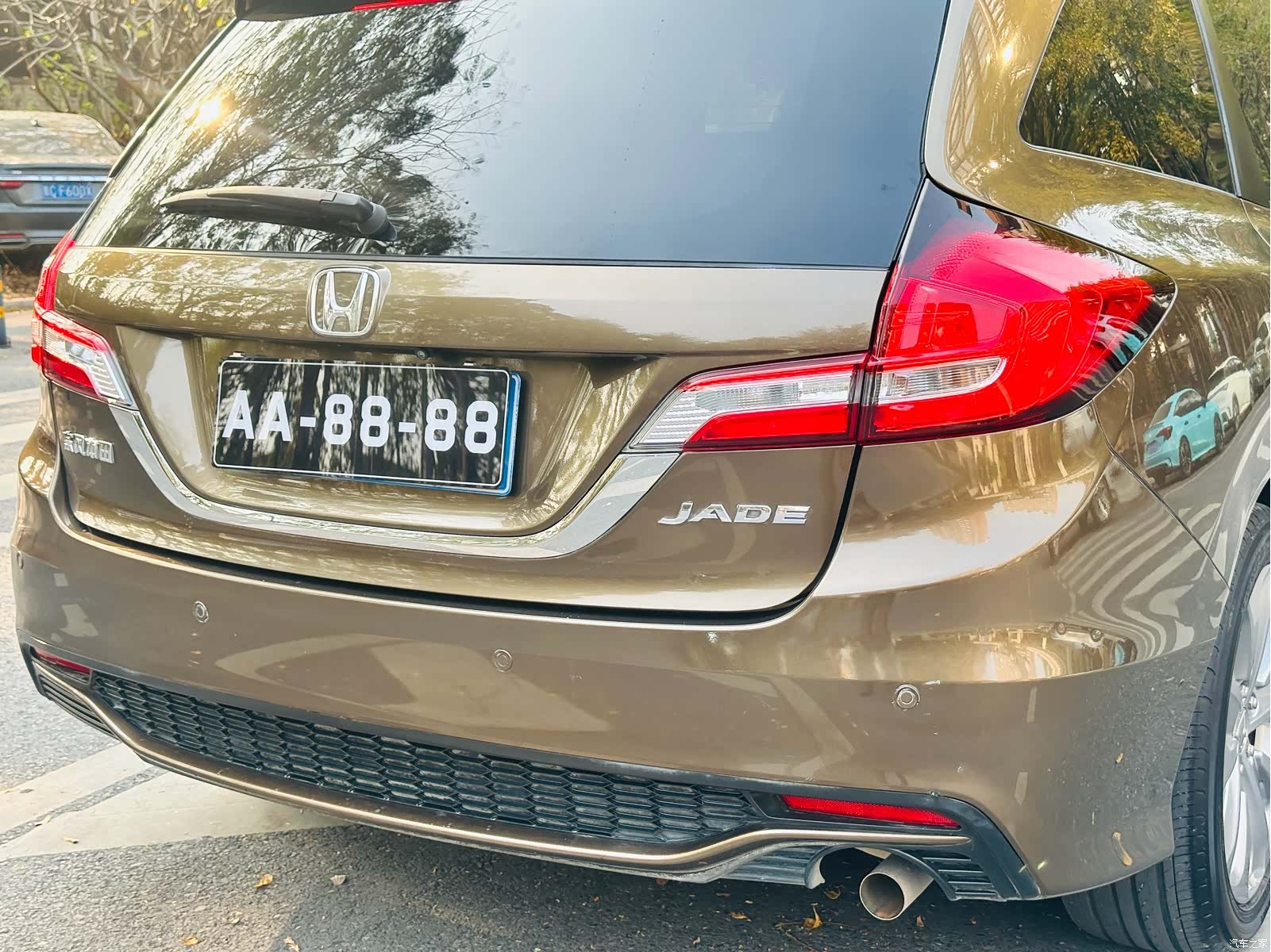 Honda Jade, 2017 8