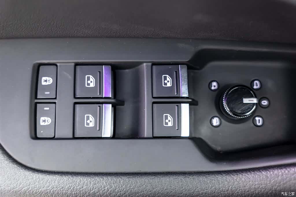 Audi A6L, 2022 15