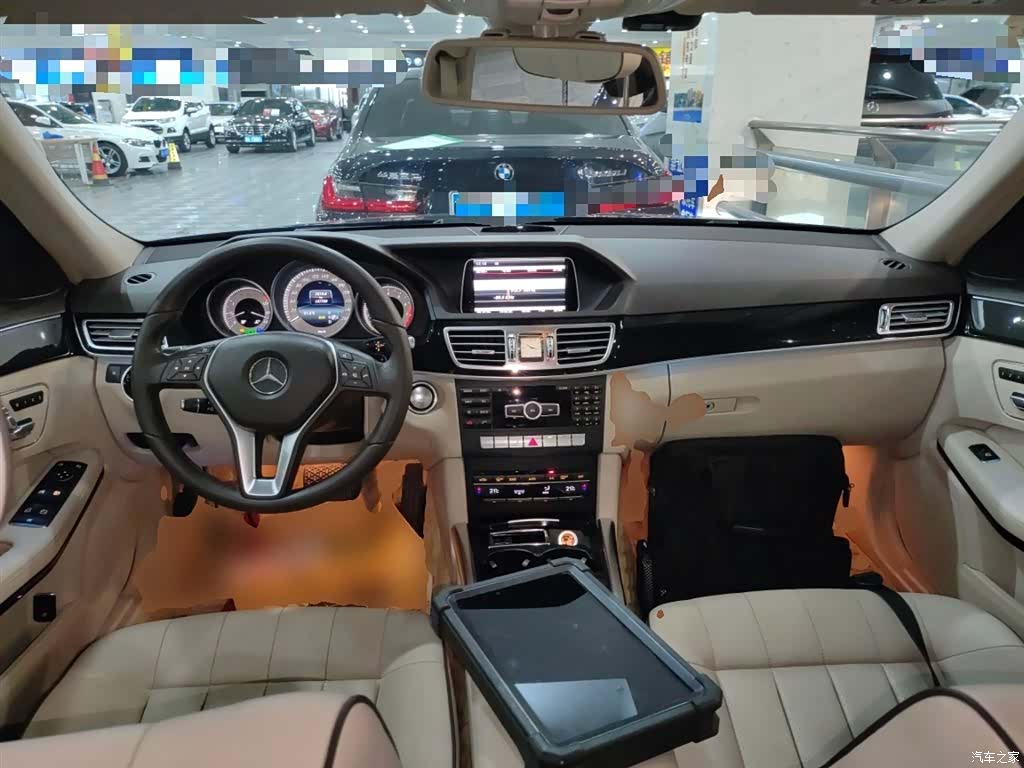 Mercedes-Benz E-Class, 2015 10
