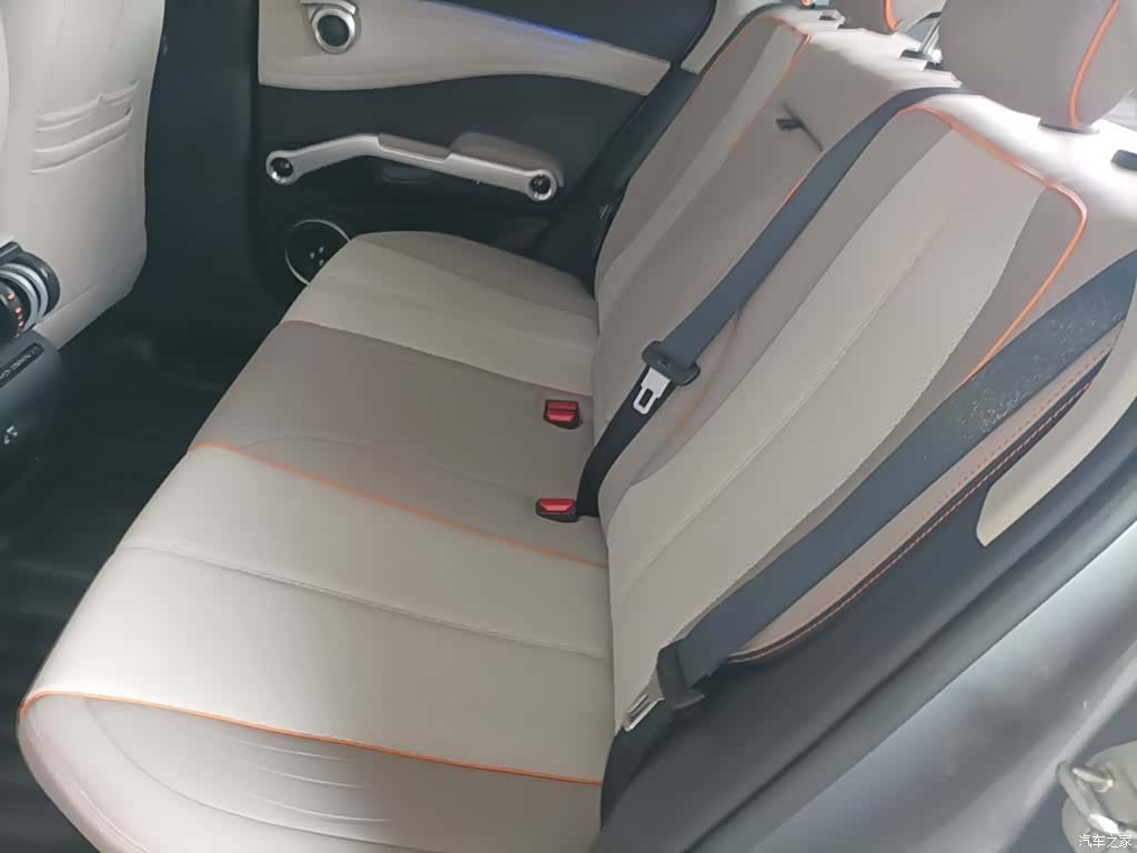 BYD Yuan, 2023 17