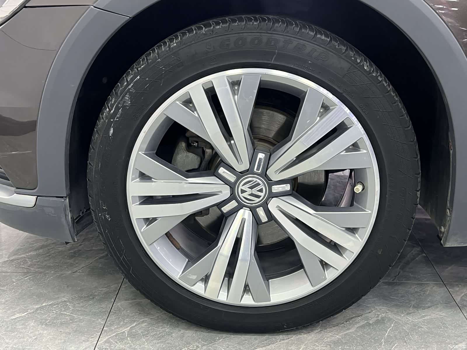 Volkswagen Variant, 2017 17