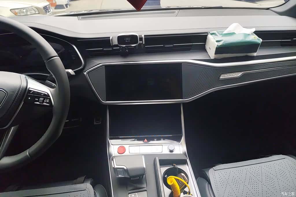 Audi A6L, 2025 13