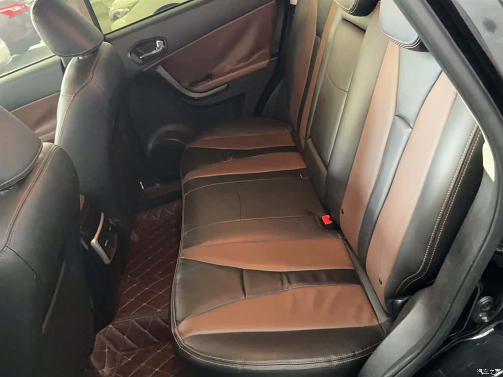 GAC GS5, 2015 17