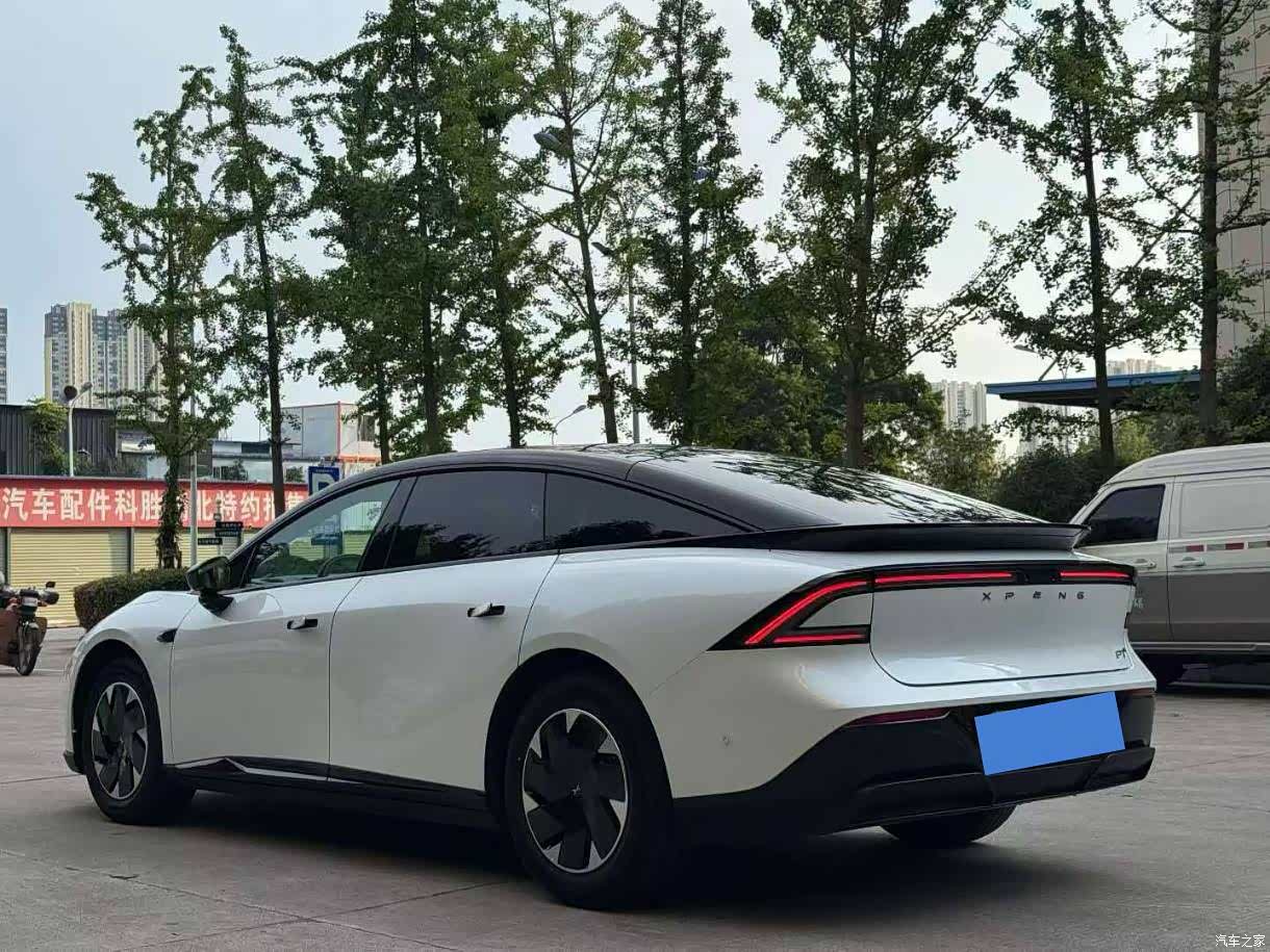 Xpeng P7, 2025 9