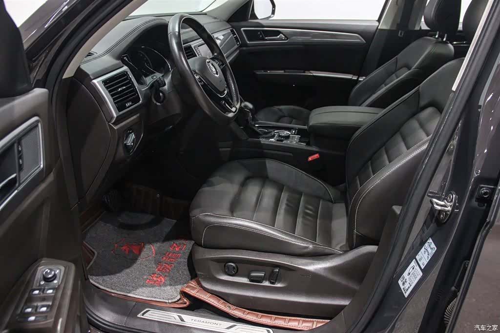 Volkswagen Teramont, 2017 10